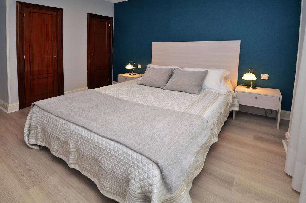 Hostal Vista Alegre Castro Urdiales Exterior photo